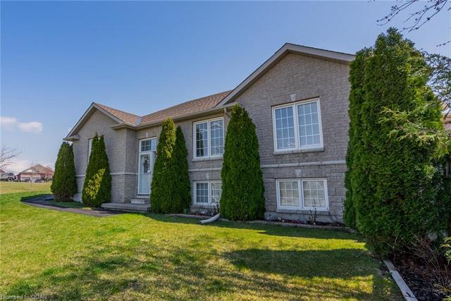 289 O'connor Court, House detached with 4 bedrooms, 2 bathrooms and 6 parking in Cobourg ON | Image 2