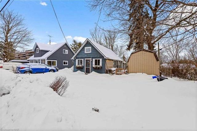 3933 Rebstock Rd, House detached with 3 bedrooms, 1 bathrooms and 6 parking in Fort Erie ON | Image 6
