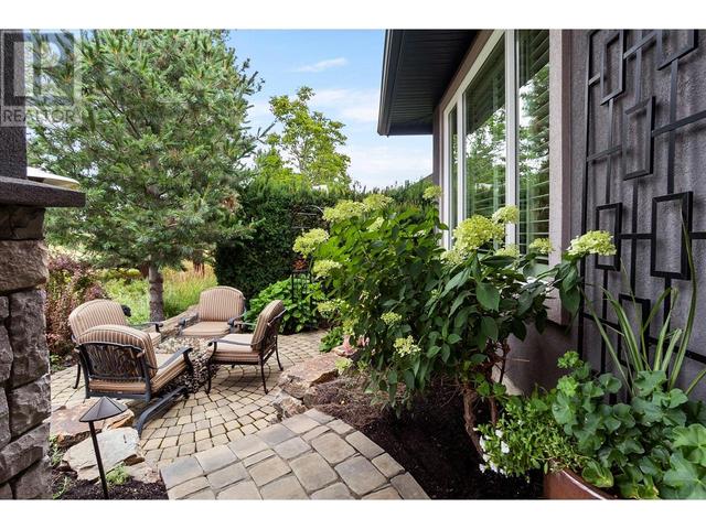3986 Gallaghers Parkland Drive, House detached with 3 bedrooms, 3 bathrooms and 4 parking in Kelowna BC | Image 46