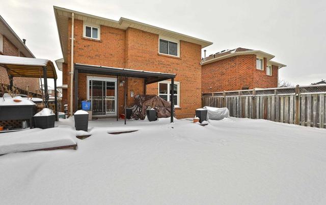 3428 Nutcracker Dr, House detached with 4 bedrooms, 3 bathrooms and 6 parking in Mississauga ON | Image 29