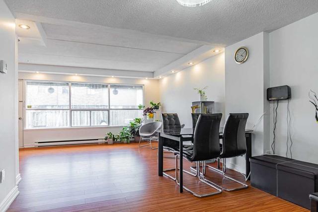 201 - 180 Mississauga Valley Blvd, Townhouse with 5 bedrooms, 3 bathrooms and 2 parking in Mississauga ON | Image 24