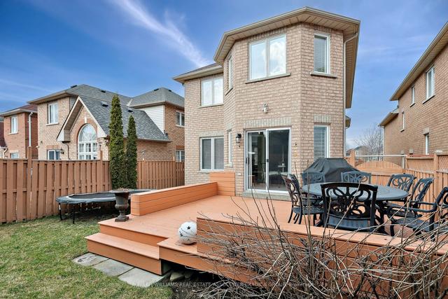 18 Prince Cres, House detached with 3 bedrooms, 3 bathrooms and 6 parking in Brampton ON | Image 31