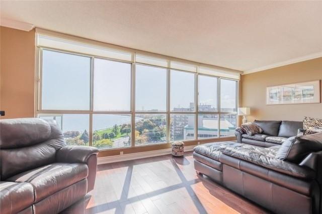 1002 - 415 Locust St, Condo with 2 bedrooms, 3 bathrooms and 2 parking in Burlington ON | Image 5