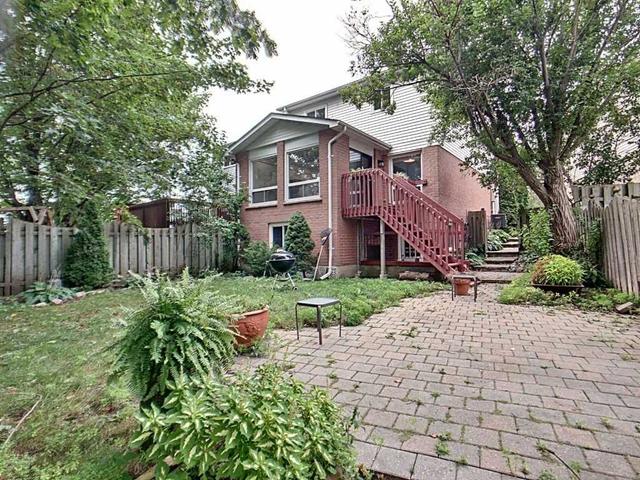 847 Bennett Crt, House attached with 3 bedrooms, 3 bathrooms and 5 parking in Oshawa ON | Image 20