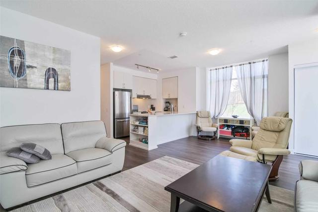 Th107 - 2560 Eglinton Ave W, Townhouse with 3 bedrooms, 3 bathrooms and 1 parking in Mississauga ON | Image 2