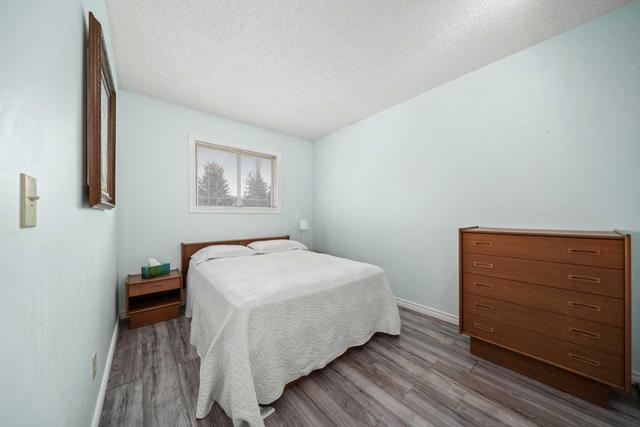144 Riverglen Park Se, Home with 2 bedrooms, 1 bathrooms and 1 parking in Calgary AB | Image 17
