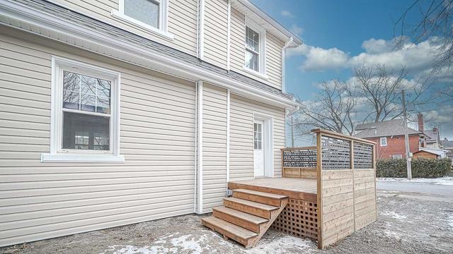 106 Ritson Rd S, House detached with 3 bedrooms, 1 bathrooms and 2 parking in Oshawa ON | Image 27