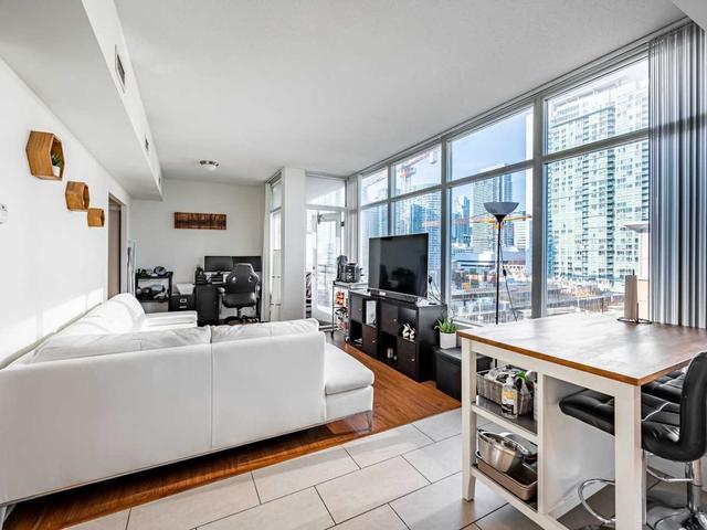 910 - 15 Brunel Crt, Condo with 1 bedrooms, 1 bathrooms and 1 parking in Toronto ON | Image 16