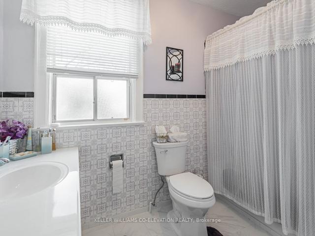 44 Rusholme Rd, House semidetached with 5 bedrooms, 2 bathrooms and 1 parking in Toronto ON | Image 18