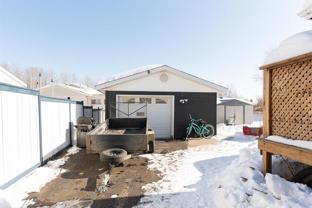 130 Hinge Bay, House detached with 5 bedrooms, 3 bathrooms and 6 parking in Wood Buffalo AB | Image 36