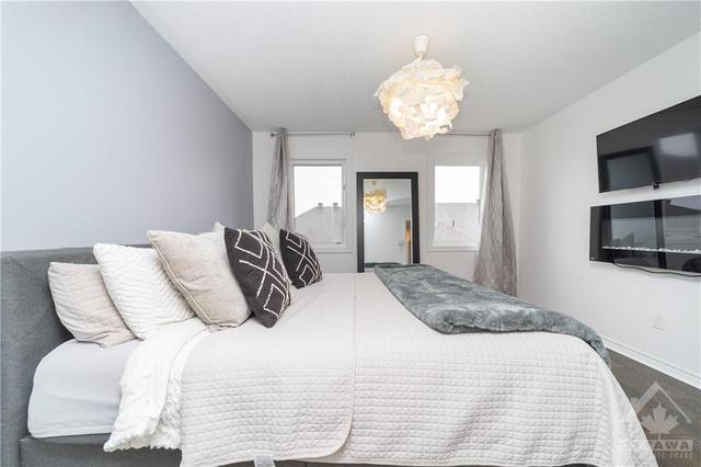 34 Escallonia Court, House detached with 4 bedrooms, 4 bathrooms and 2 parking in Ottawa ON | Image 14