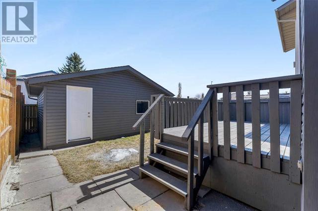 201 Templemont Drive Ne, House detached with 4 bedrooms, 2 bathrooms and 3 parking in Calgary AB | Image 40