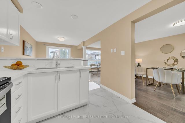 579 Chesapeake Cres, House detached with 3 bedrooms, 4 bathrooms and 3 parking in Waterloo ON | Image 6