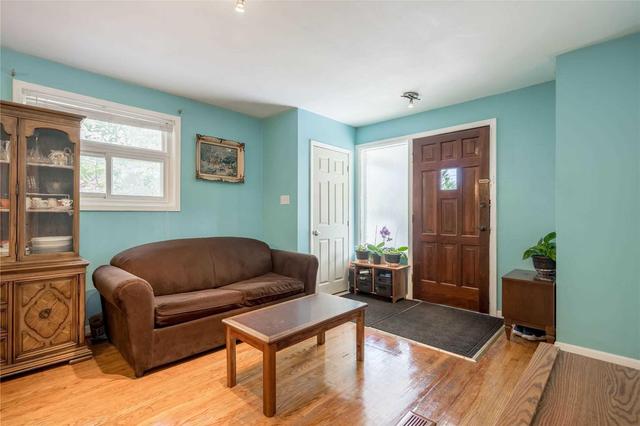 166 Aylesworth Ave, House detached with 2 bedrooms, 2 bathrooms and 3 parking in Toronto ON | Image 10
