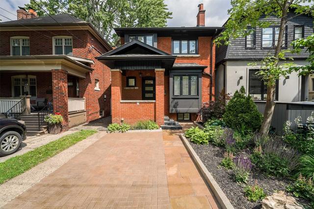 62 Raymond Ave, House detached with 3 bedrooms, 3 bathrooms and 2 parking in Toronto ON | Image 23