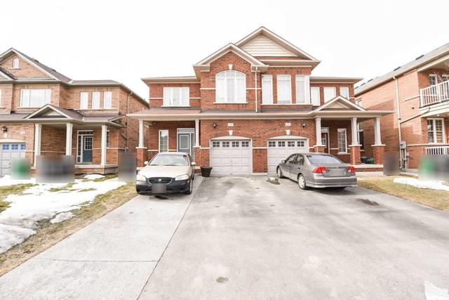 104 Amaranth Cres, House semidetached with 4 bedrooms, 3 bathrooms and 4 parking in Brampton ON | Image 1