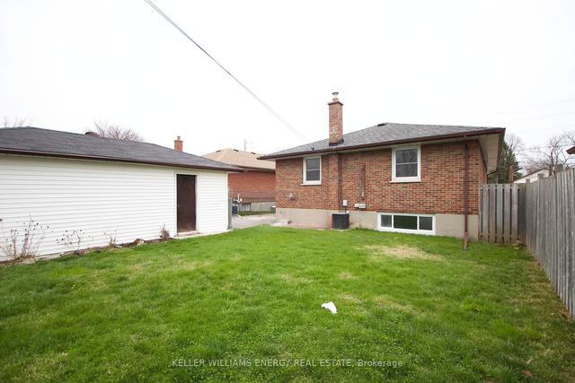 lower - 632 Olive Ave, House detached with 3 bedrooms, 1 bathrooms and 2 parking in Oshawa ON | Image 6