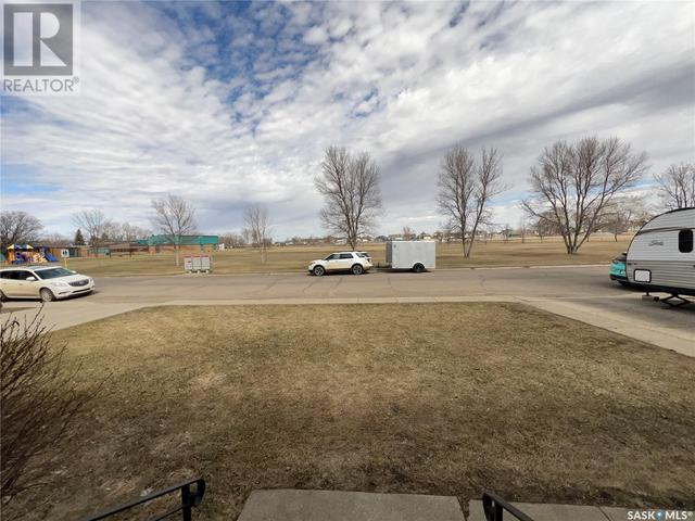 1805 Dieppe Crescent, House detached with 4 bedrooms, 2 bathrooms and null parking in Estevan SK | Image 46