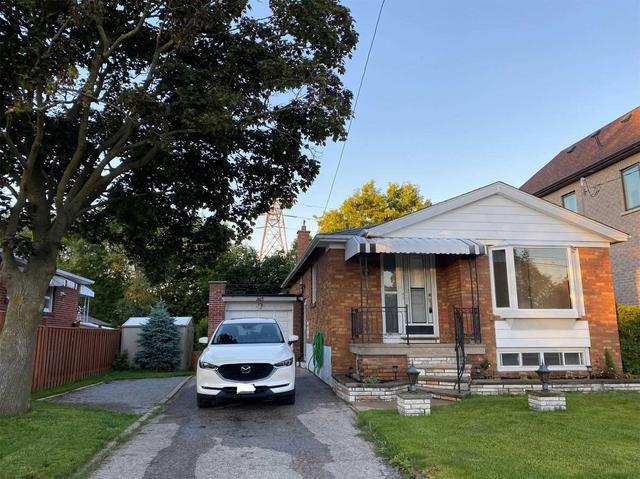 bsmt - 21 White Abbey Park, House detached with 1 bedrooms, 1 bathrooms and 1 parking in Toronto ON | Card Image