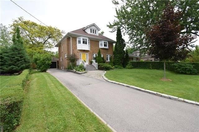 21 Hillcrest Ave, House detached with 4 bedrooms, 3 bathrooms and 5 parking in St. Catharines ON | Image 2