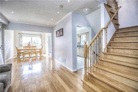 902 Blyleven Blvd, House detached with 3 bedrooms, 4 bathrooms and 2 parking in Mississauga ON | Image 4