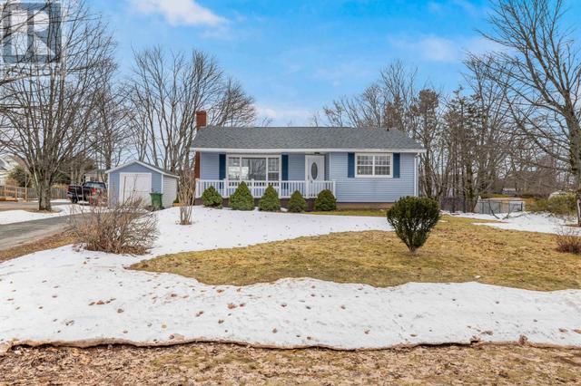 8 Fairview Drive, House detached with 4 bedrooms, 2 bathrooms and null parking in Charlottetown PE | Image 28