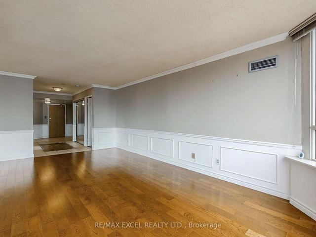 1410 - 175 Bamburgh Circ, Condo with 2 bedrooms, 2 bathrooms and 2 parking in Toronto ON | Image 9
