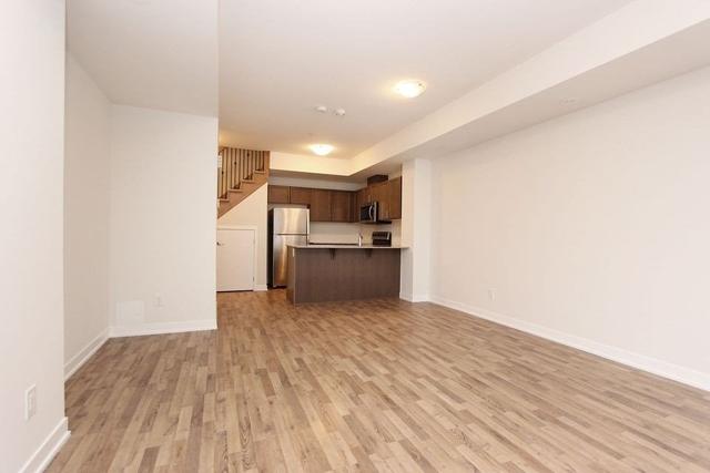 407 - 1460 Whites Rd, Townhouse with 2 bedrooms, 3 bathrooms and 1 parking in Pickering ON | Image 1