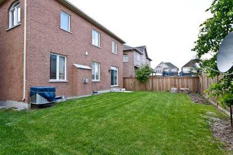 19 Quatro Cres, House detached with 4 bedrooms, 5 bathrooms and 4 parking in Brampton ON | Image 9