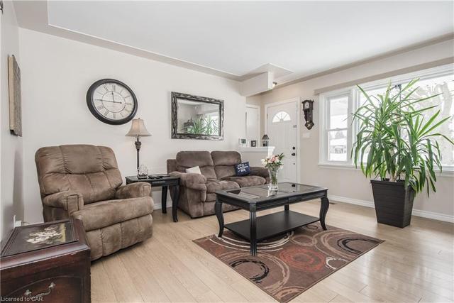 535 Bishop Street N, House detached with 4 bedrooms, 1 bathrooms and 4 parking in Cambridge ON | Image 12