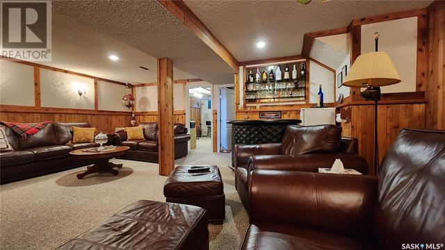 357 Montreal Street, House detached with 4 bedrooms, 1 bathrooms and null parking in Melville SK | Image 35