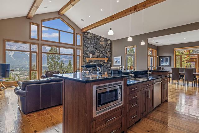 25 Juniper Ridge, House detached with 4 bedrooms, 5 bathrooms and 4 parking in Canmore AB | Image 13