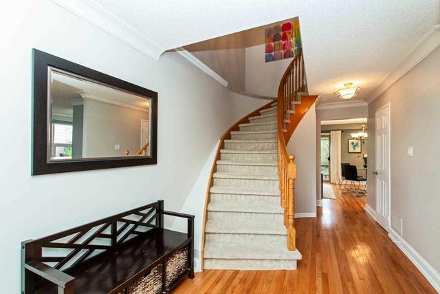 86 Swennen Dr, House detached with 4 bedrooms, 3 bathrooms and 4 parking in Brampton ON | Image 4