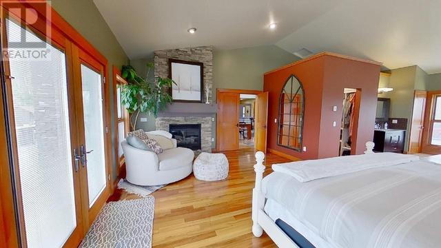14154 Smith Road, House detached with 4 bedrooms, 3 bathrooms and null parking in Peace River B BC | Image 17