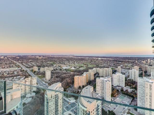 Lph4 - 50 Absolute Ave, Condo with 2 bedrooms, 2 bathrooms and 1 parking in Mississauga ON | Image 16