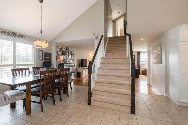 104 Tanners Dr, House detached with 3 bedrooms, 3 bathrooms and 2 parking in Halton Hills ON | Image 11