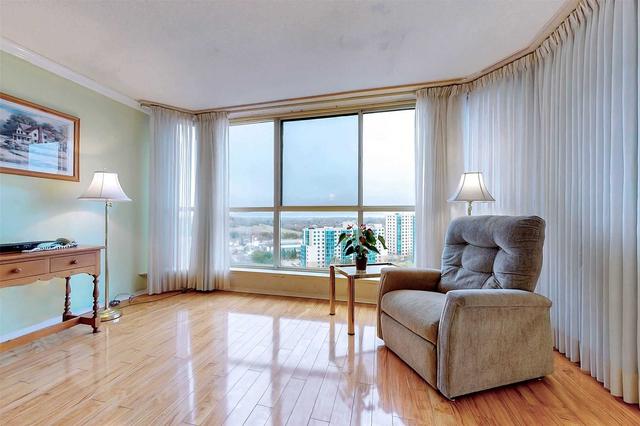 1503 - 100 Observatory Lane, Condo with 2 bedrooms, 2 bathrooms and 2 parking in Richmond Hill ON | Image 8