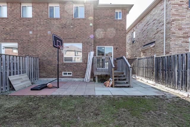 45 Commodore Dr, House semidetached with 4 bedrooms, 4 bathrooms and 4 parking in Brampton ON | Image 29