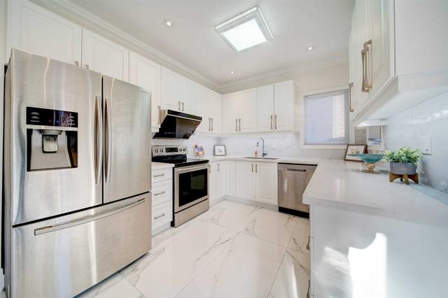 29 Amethyst Dr, House detached with 3 bedrooms, 3 bathrooms and 6 parking in Richmond Hill ON | Image 13
