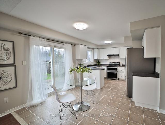 1116 Zimmerman Cres, House detached with 3 bedrooms, 3 bathrooms and 3 parking in Milton ON | Image 2