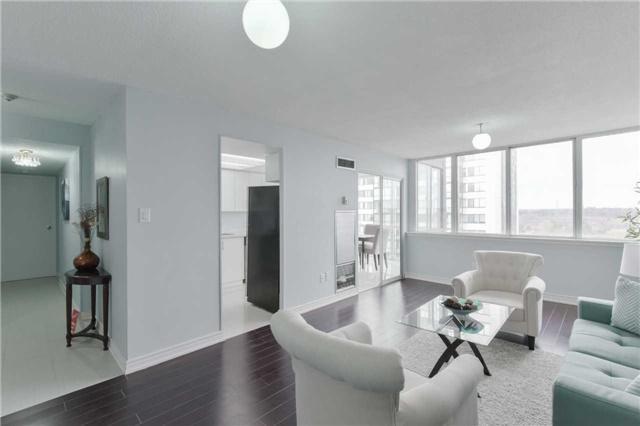 1004 - 21 Markbrook Lane, Condo with 2 bedrooms, 2 bathrooms and 1 parking in Toronto ON | Image 2