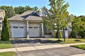 2269 Wuthering Heights Way, House detached with 3 bedrooms, 2 bathrooms and 4 parking in Oakville ON | Image 1