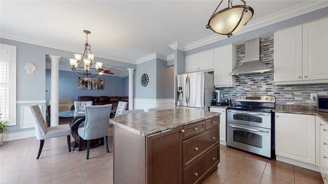 21 Huron Lane, House detached with 4 bedrooms, 5 bathrooms and 4 parking in Bradford West Gwillimbury ON | Image 7
