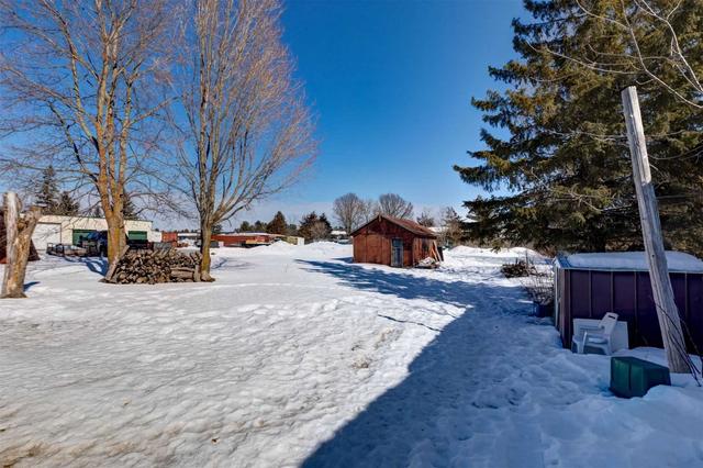 101 East St N, House detached with 2 bedrooms, 1 bathrooms and 5 parking in Kawartha Lakes ON | Image 29