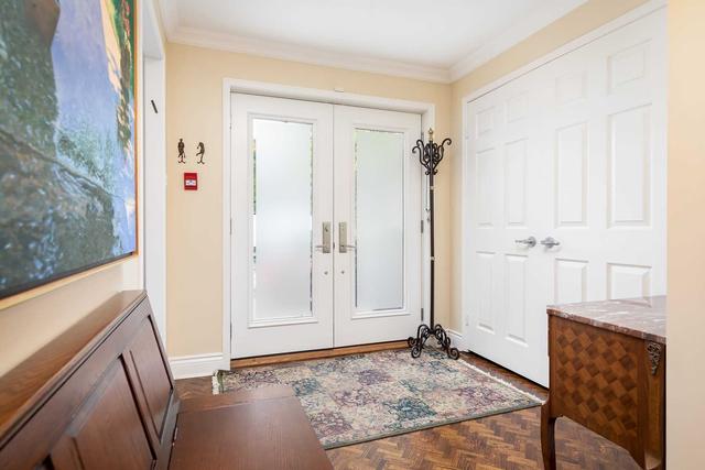 42 Lower Village Gate, Townhouse with 3 bedrooms, 4 bathrooms and 2 parking in Toronto ON | Image 23