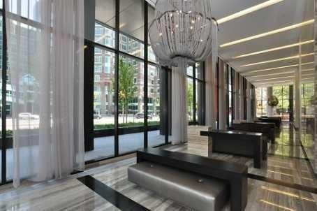 802 - 110 Charles St, Condo with 2 bedrooms, 2 bathrooms and null parking in Toronto ON | Image 2