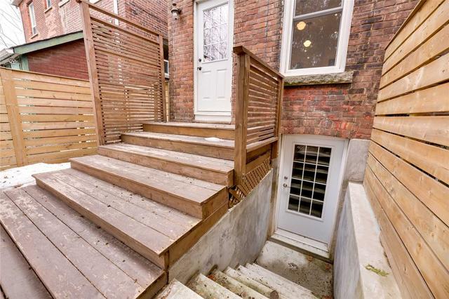 29 Howard Park Ave, House semidetached with 3 bedrooms, 1 bathrooms and 2 parking in Toronto ON | Image 8