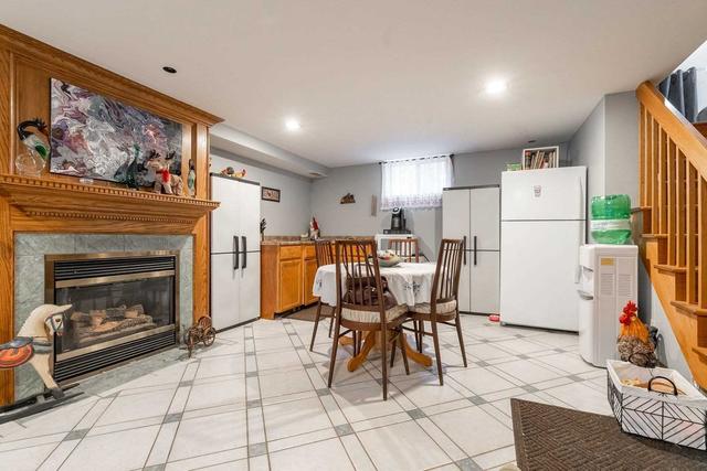 123 Lyons Ave, House detached with 3 bedrooms, 2 bathrooms and 6 parking in Brantford ON | Image 18
