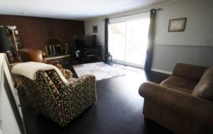 80 Marica Ave, House detached with 3 bedrooms, 3 bathrooms and 6 parking in Oshawa ON | Image 9