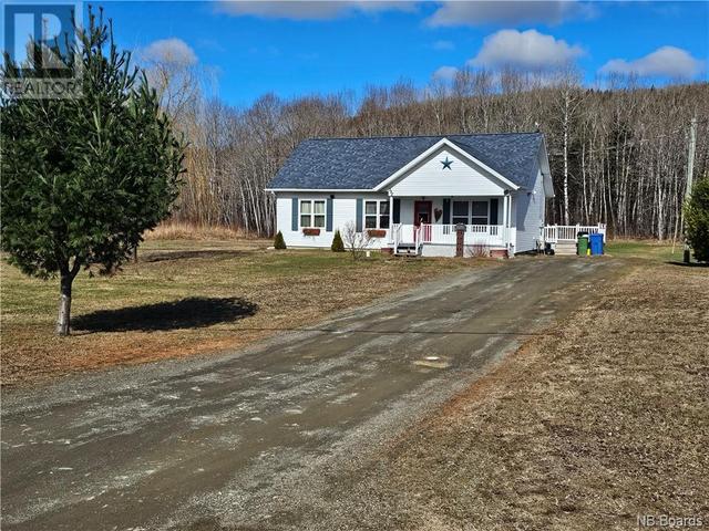 352 Sutherland Brook, House detached with 2 bedrooms, 2 bathrooms and null parking in Drummond P NB | Image 1
